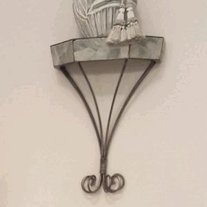 Bombay Decorative Display Shelf